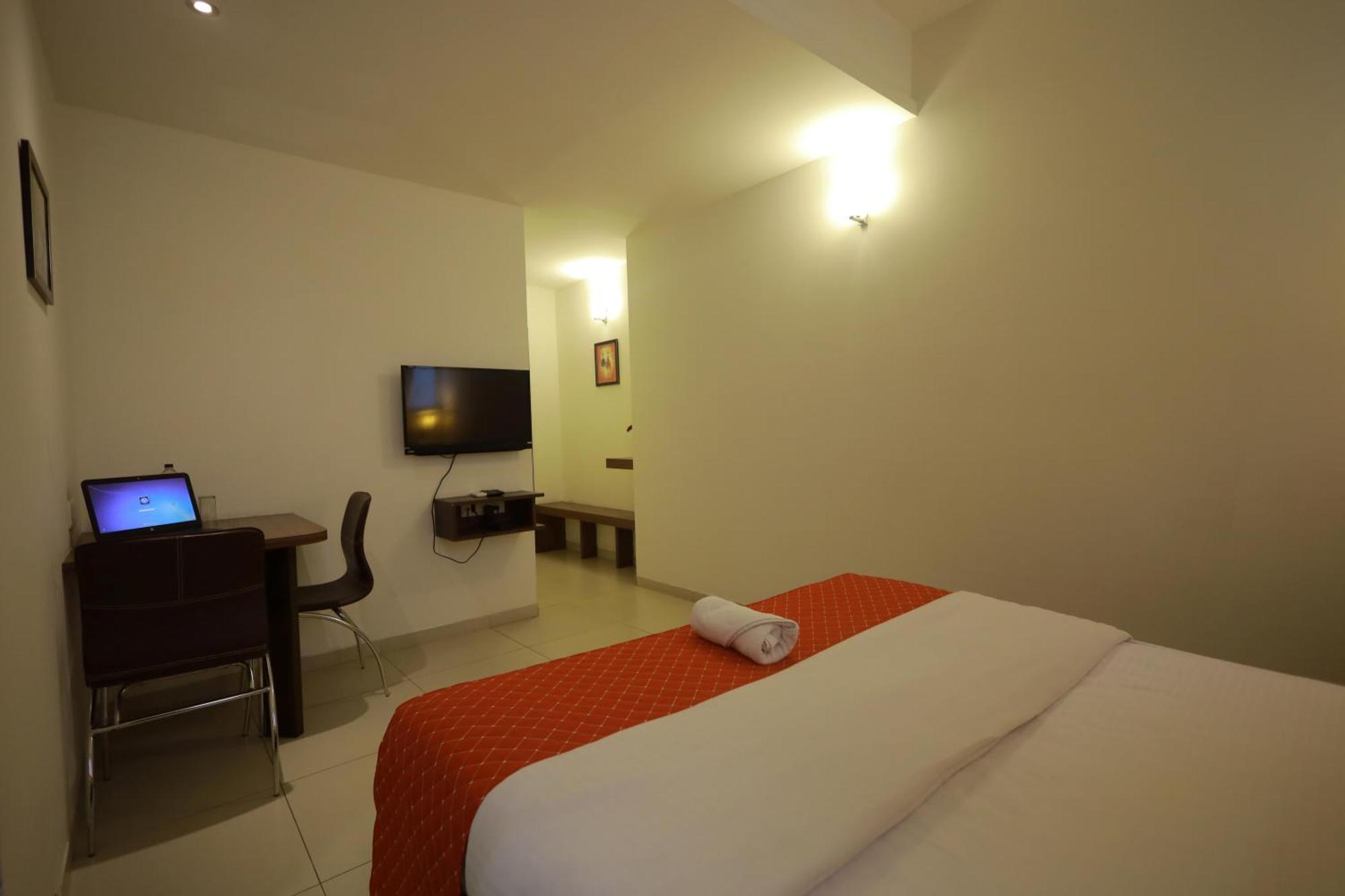 Ixora Suites Bengalúr Exteriér fotografie