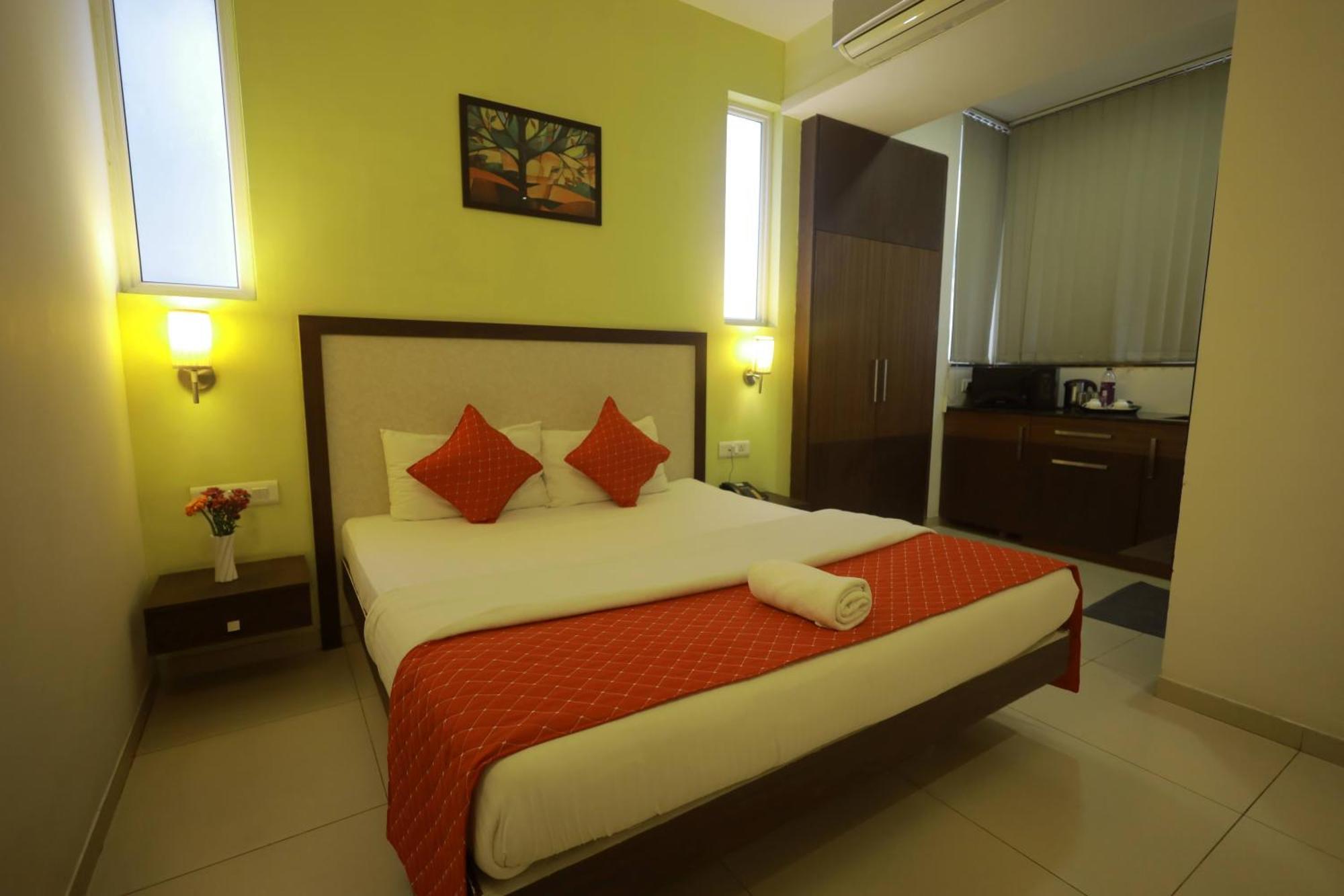 Ixora Suites Bengalúr Exteriér fotografie