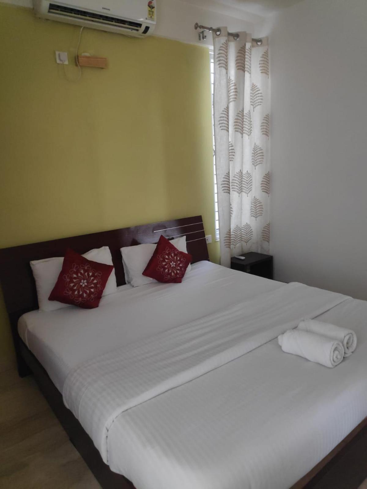 Ixora Suites Bengalúr Exteriér fotografie