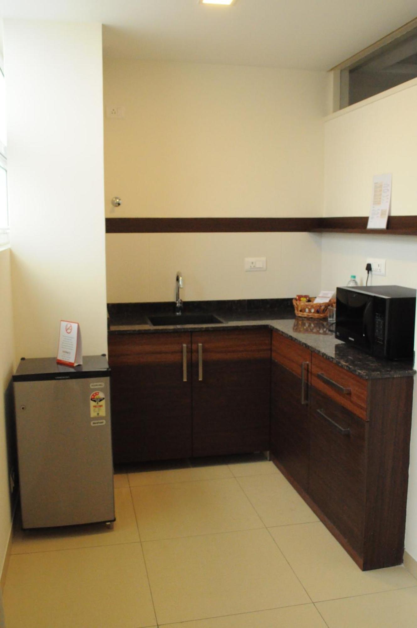 Ixora Suites Bengalúr Exteriér fotografie