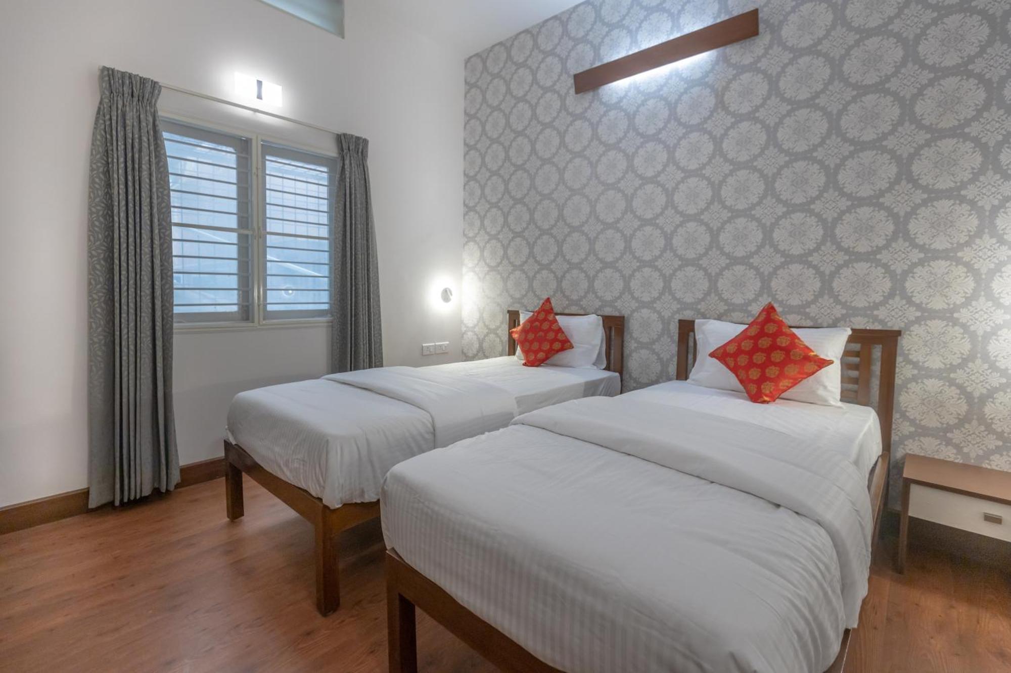 Ixora Suites Bengalúr Exteriér fotografie