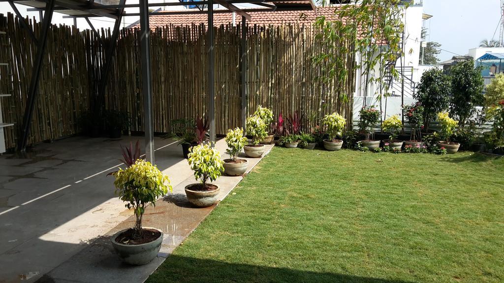 Ixora Suites Bengalúr Exteriér fotografie
